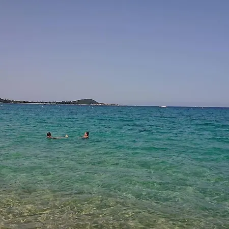 Charmant Duplex Pieds Dans L'eau Golfe D'ajaccio * Albitreccia